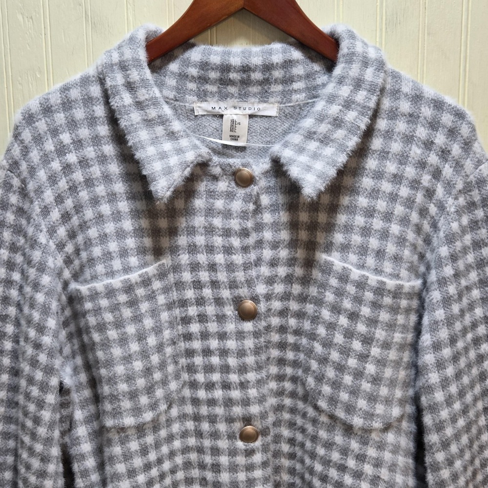 Max Studio Jacket Womens Large Gray Check Knit Button Front Pockets Fuzzy